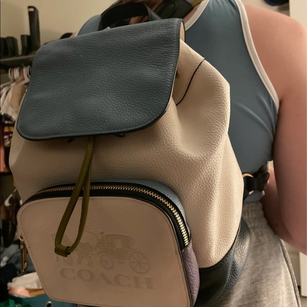 Coach backpack - Picture 2 of 5